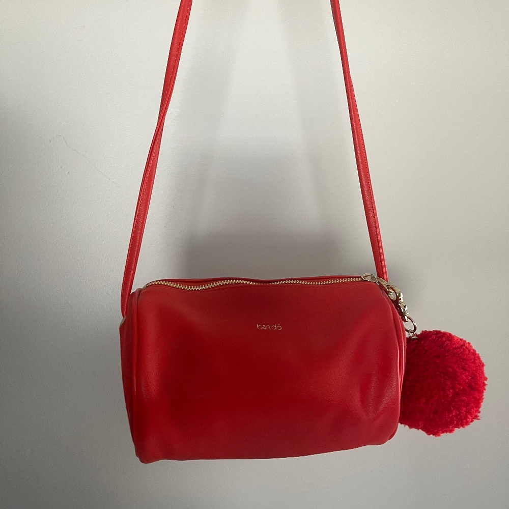 Bando BFF Cylinder Pom-Pom Bag Red